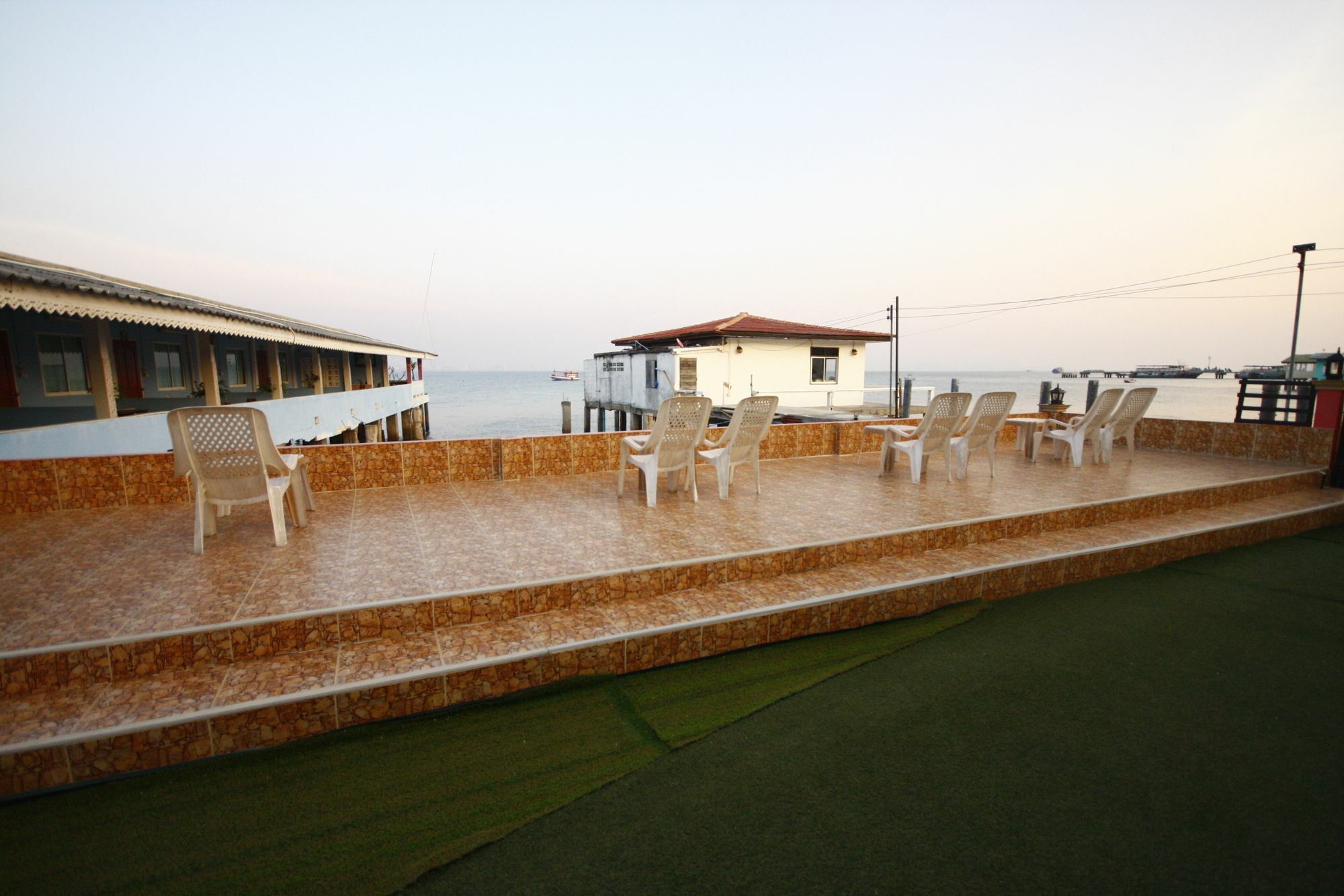 Koh Larn Sea Side Resort エクステリア 写真
